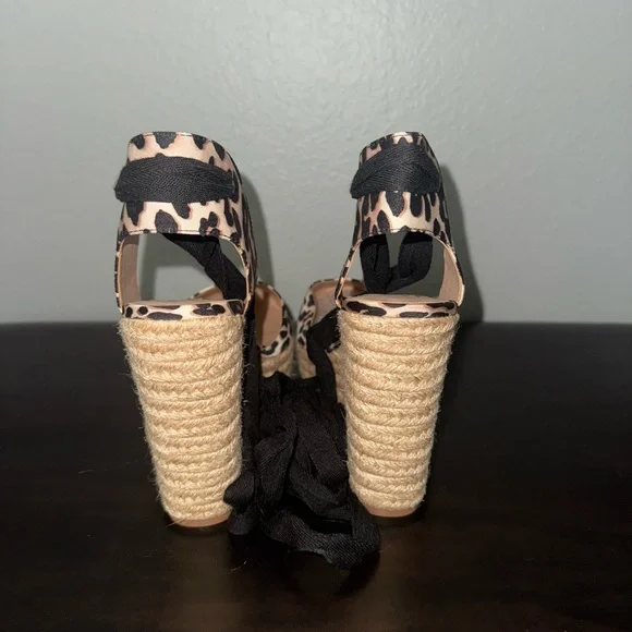 JLo Leopard Print Espadrille Wedge Sandals - Picture 7 of 9